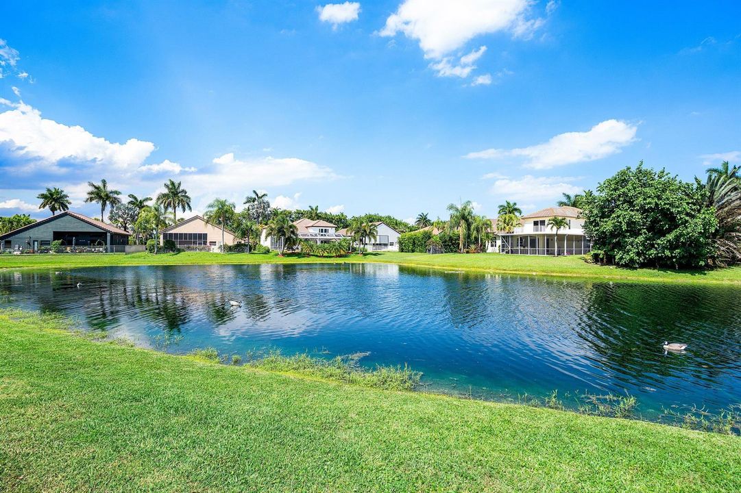 032-10653SaintThomasDrive-BocaRaton-FL-3