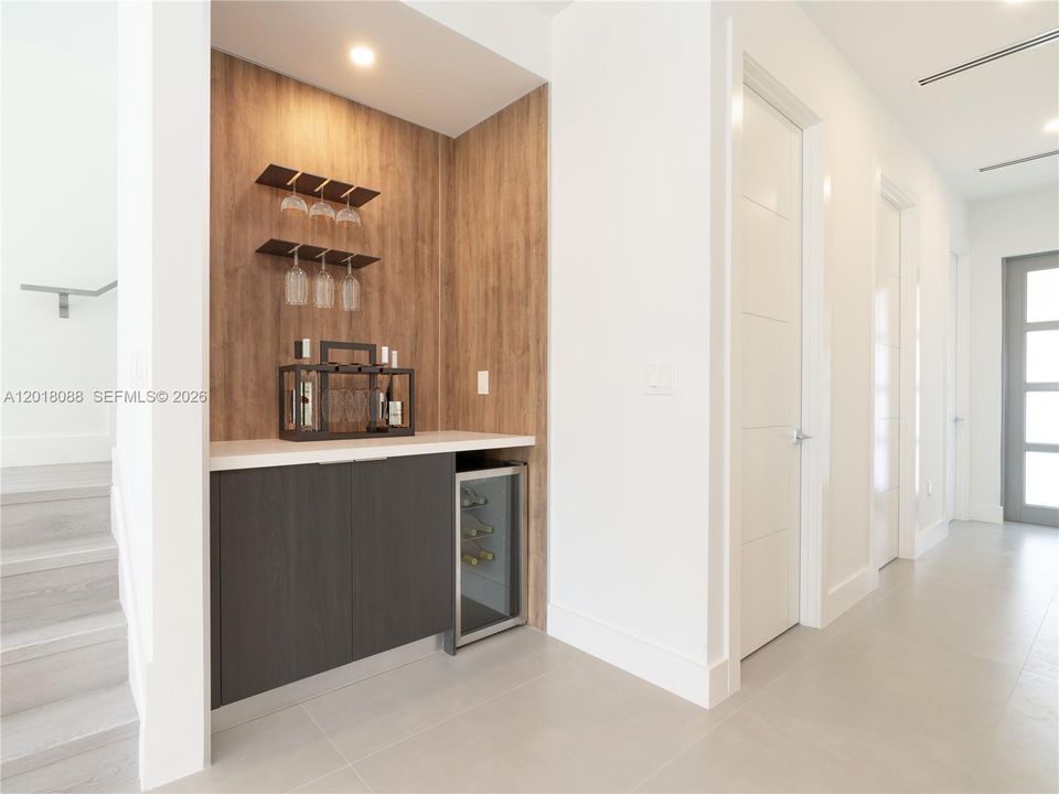 Recently Rented: $5,400 (4 beds, 3 baths, 2308 Square Feet)