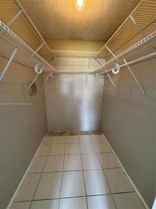 En Venta: $70,000 (1 camas, 1 baños, 640 Pies cuadrados)