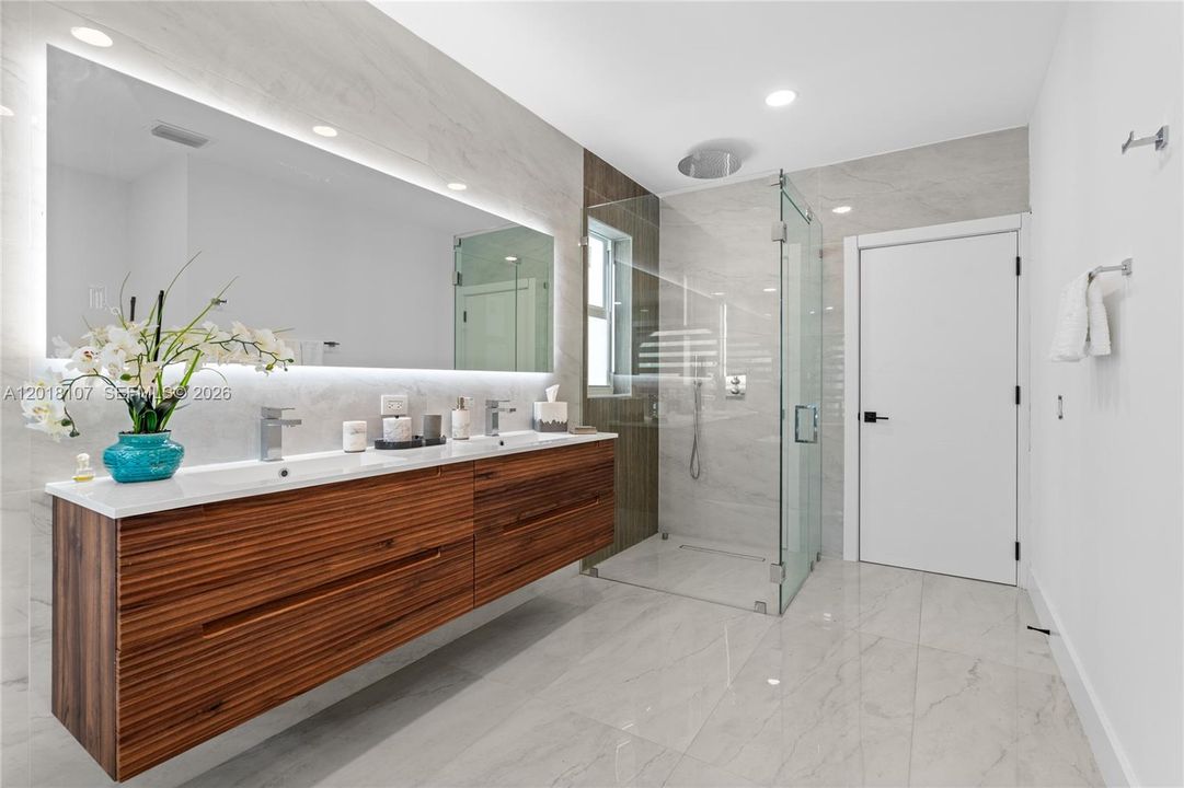 Active With Contract: $8,500 (4 beds, 2 baths, 2185 Square Feet)