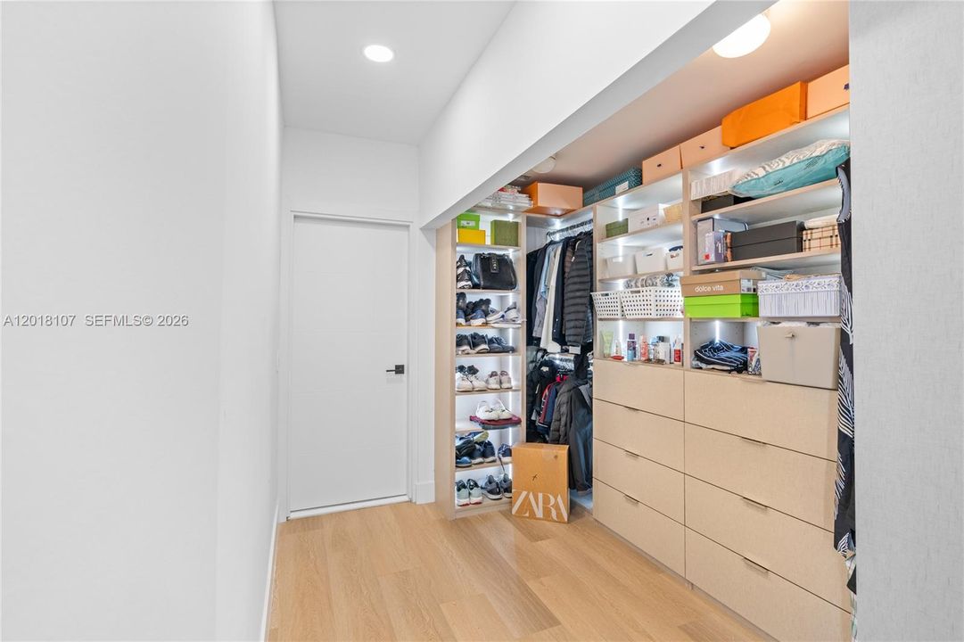 Active With Contract: $8,500 (4 beds, 2 baths, 2185 Square Feet)