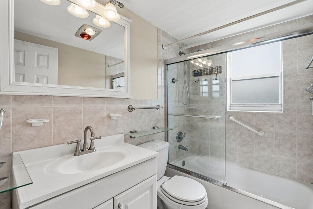 Bathroom.1.jpeg-SMALL