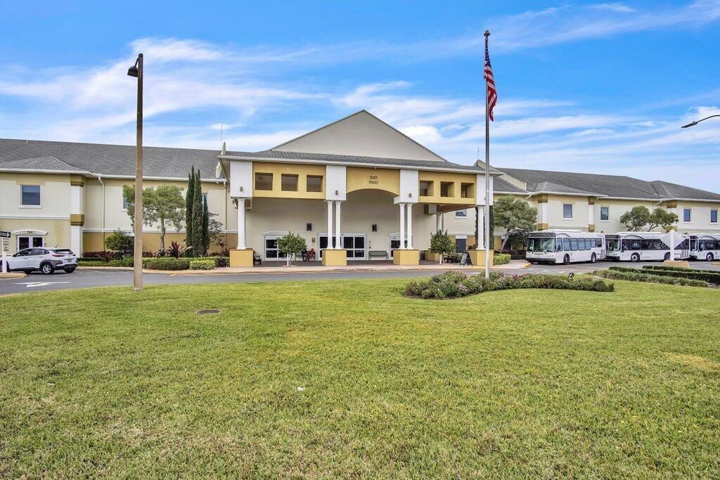 Clubhouse L-SMALL