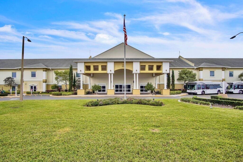 Clubhouse-SMALL