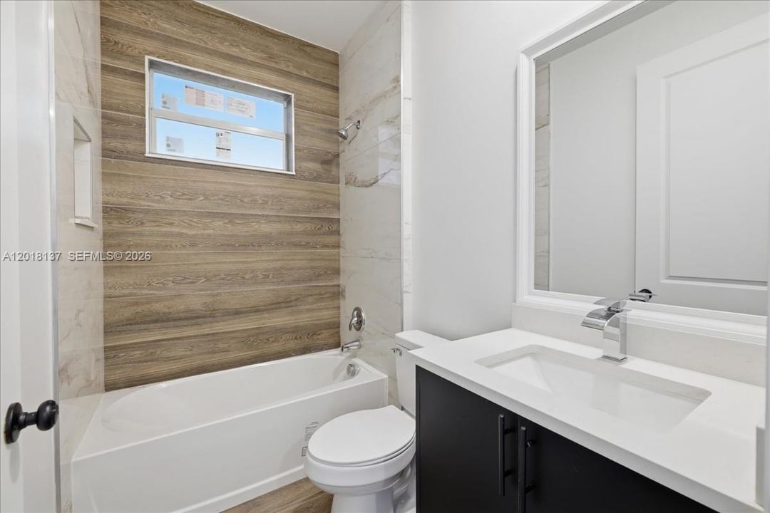 For Rent: $2,000 (3 beds, 2 baths, 0 Square Feet)