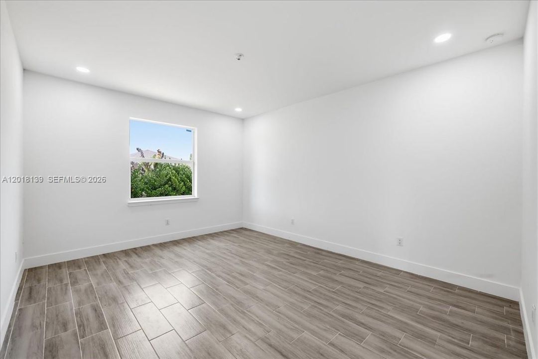 En Venta: $399,900 (3 camas, 2 baños, 0 Pies cuadrados)