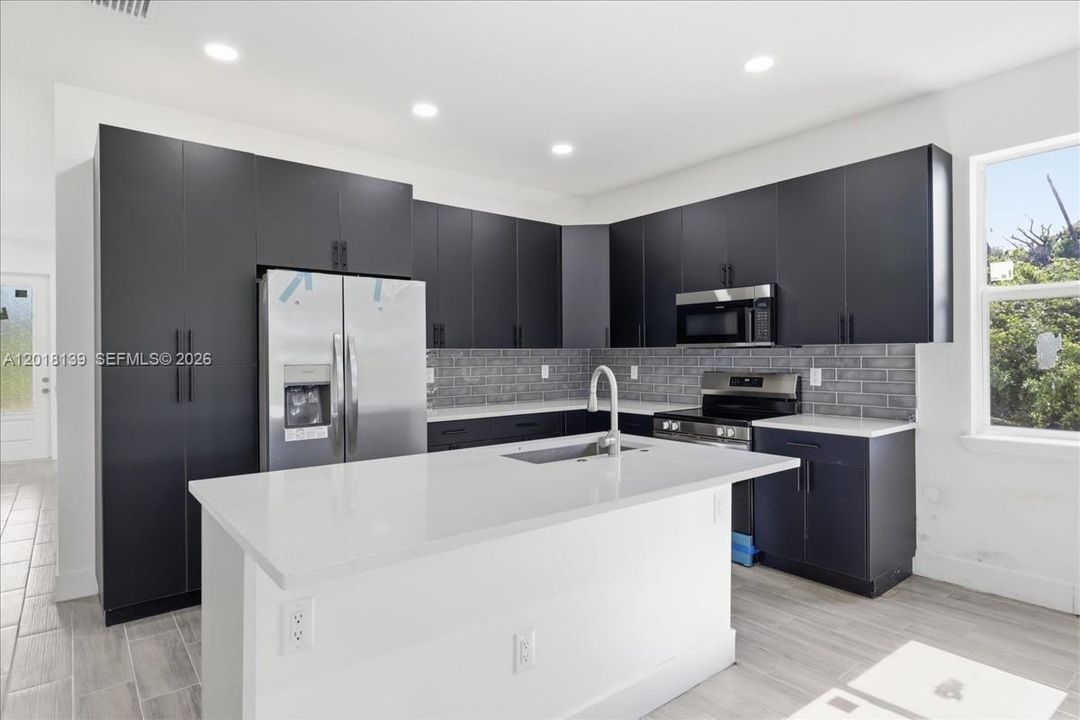 En Venta: $399,900 (3 camas, 2 baños, 0 Pies cuadrados)