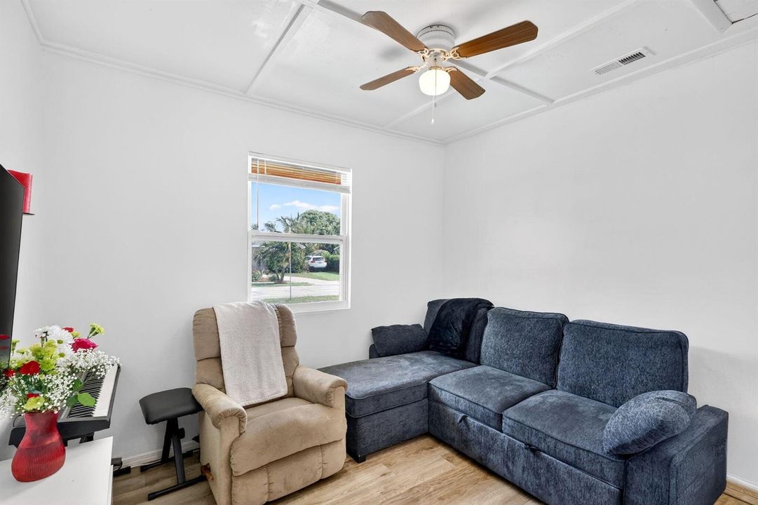 27-web-or-mls-25-7R7A2556