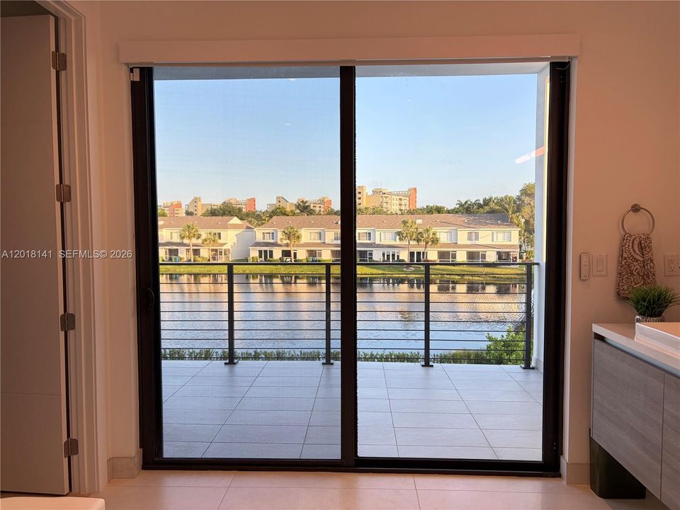 For Rent: $27,000 (5 beds, 6 baths, 5231 Square Feet)
