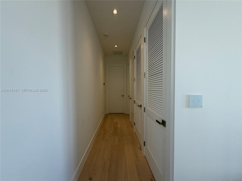 For Rent: $27,000 (5 beds, 6 baths, 5231 Square Feet)