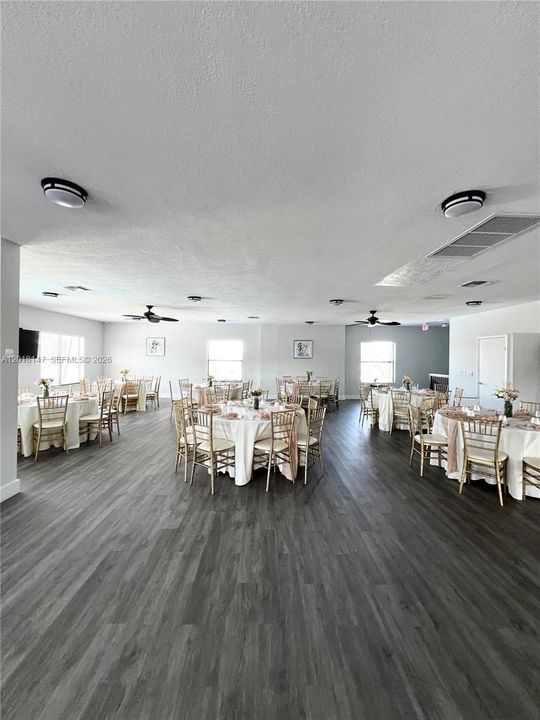 For Rent: $2,650 (2 beds, 2 baths, 1183 Square Feet)