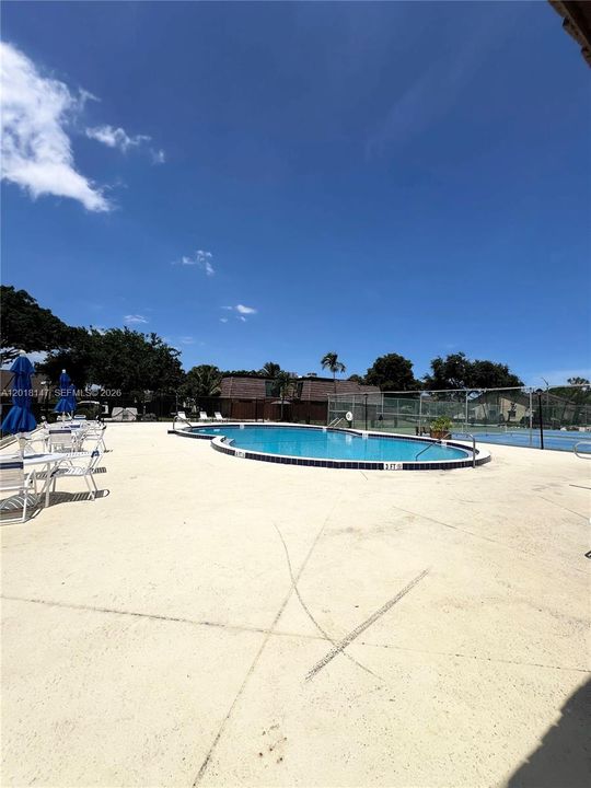 For Rent: $2,650 (2 beds, 2 baths, 1183 Square Feet)