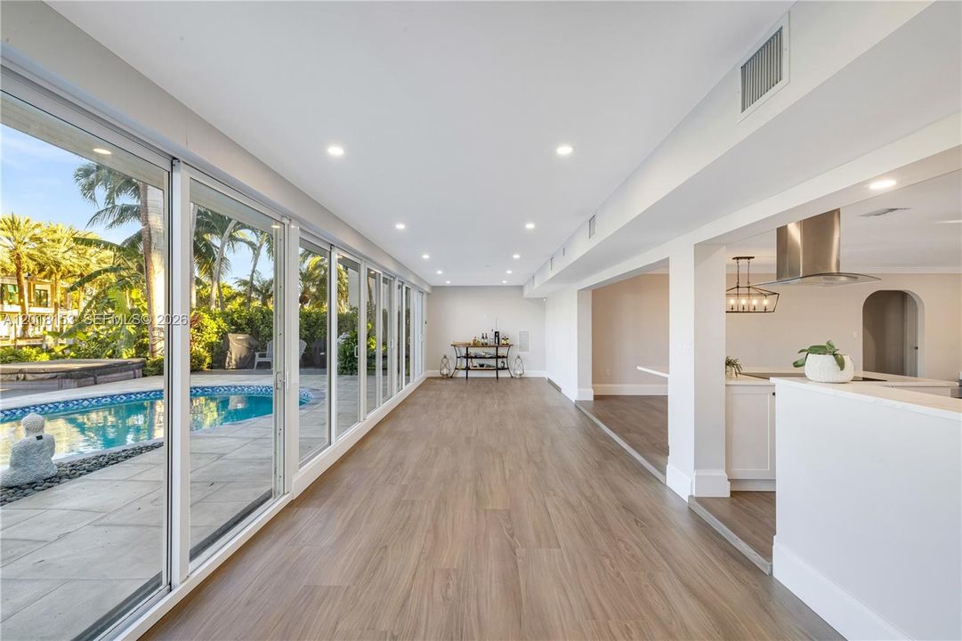 For Rent: $12,000 (3 beds, 2 baths, 2485 Square Feet)