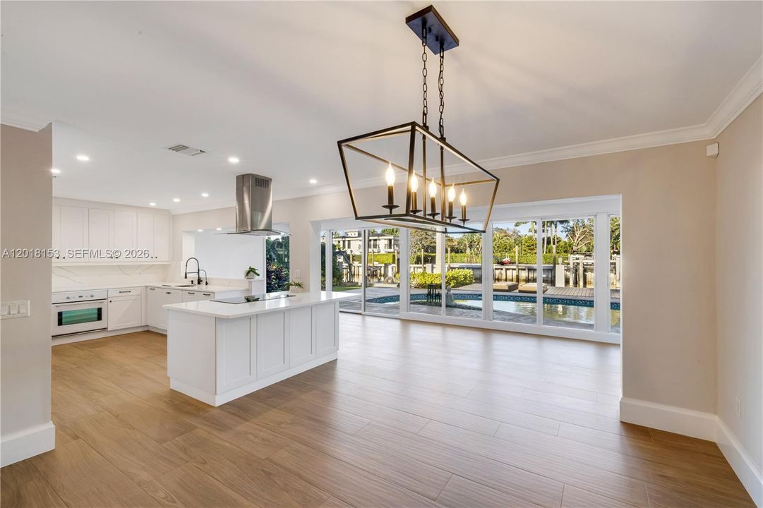 For Rent: $12,000 (3 beds, 2 baths, 2485 Square Feet)