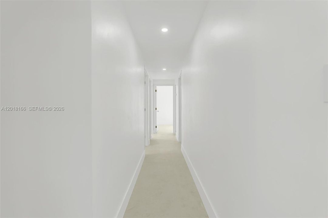 Activo con contrato: $589,000 (4 camas, 2 baños, 1228 Pies cuadrados)