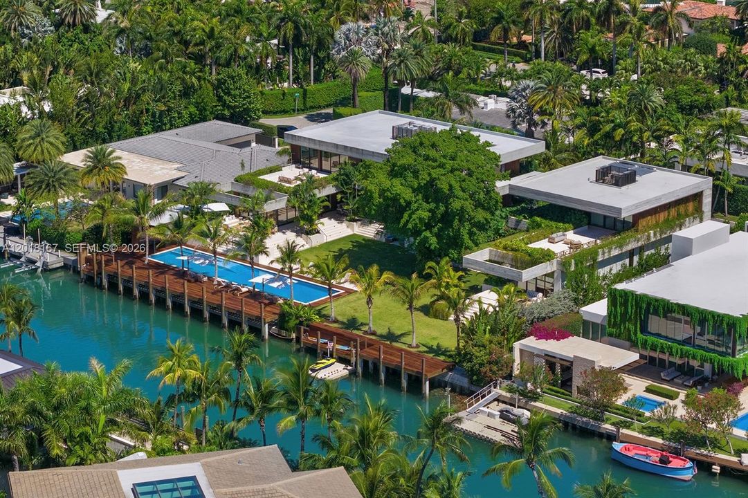 En Venta: $110,000,000 (9 camas, 9 baños, 10791 Pies cuadrados)