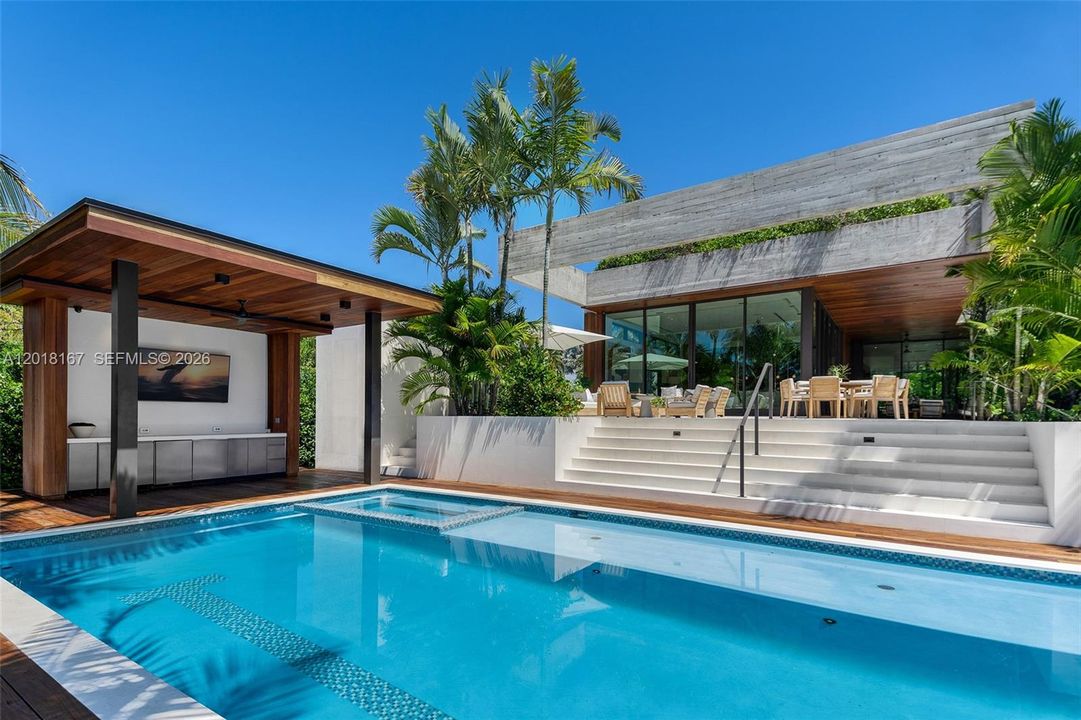 En Venta: $110,000,000 (9 camas, 9 baños, 10791 Pies cuadrados)