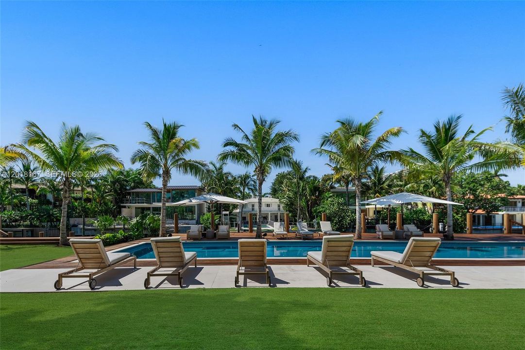 En Venta: $110,000,000 (9 camas, 9 baños, 10791 Pies cuadrados)