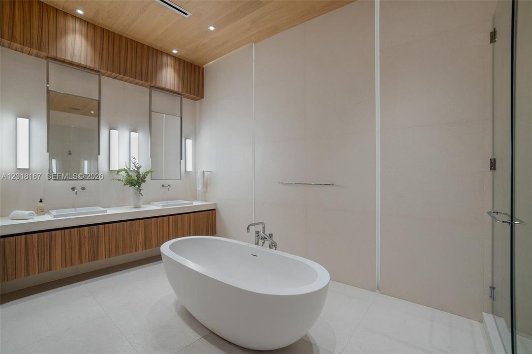 En Venta: $110,000,000 (9 camas, 9 baños, 10791 Pies cuadrados)