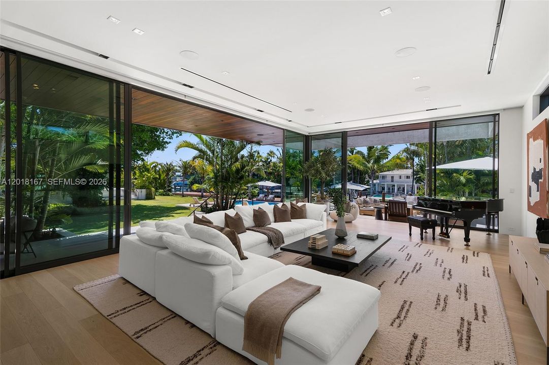 En Venta: $110,000,000 (9 camas, 9 baños, 10791 Pies cuadrados)