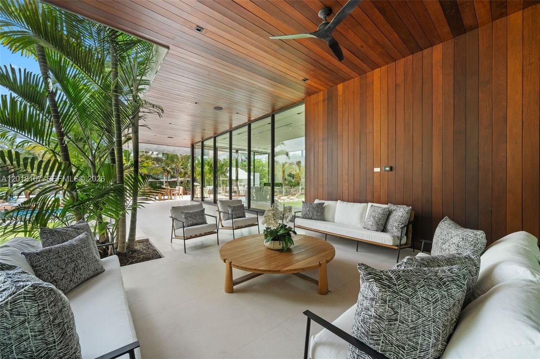 En Venta: $110,000,000 (9 camas, 9 baños, 10791 Pies cuadrados)
