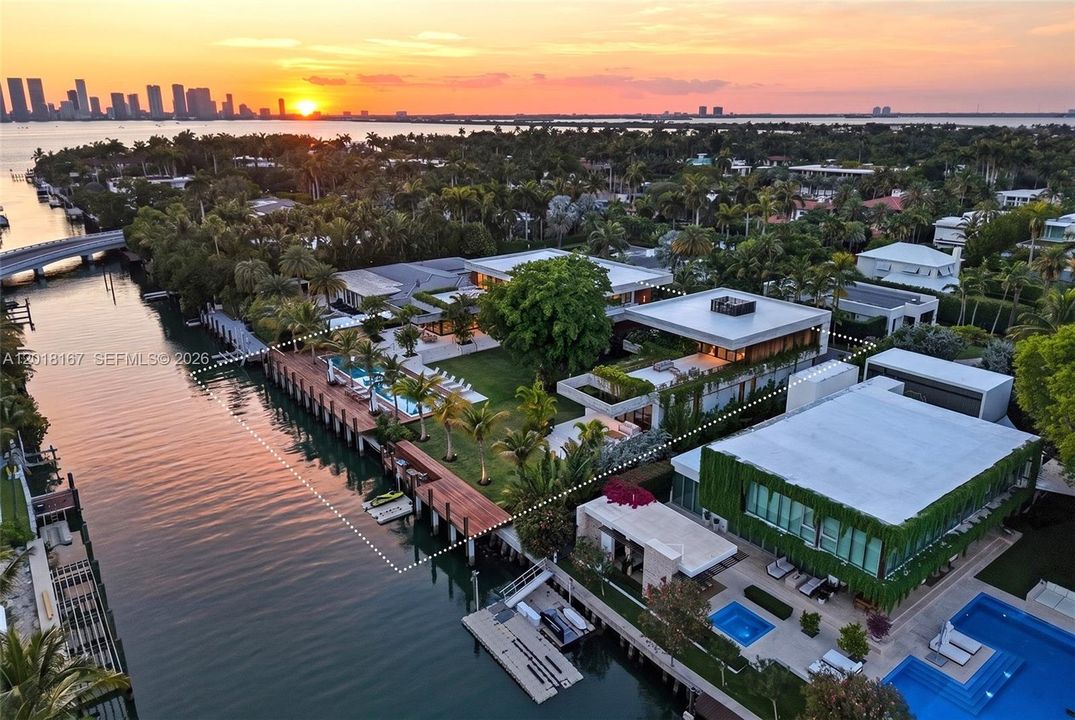 En Venta: $110,000,000 (9 camas, 9 baños, 10791 Pies cuadrados)