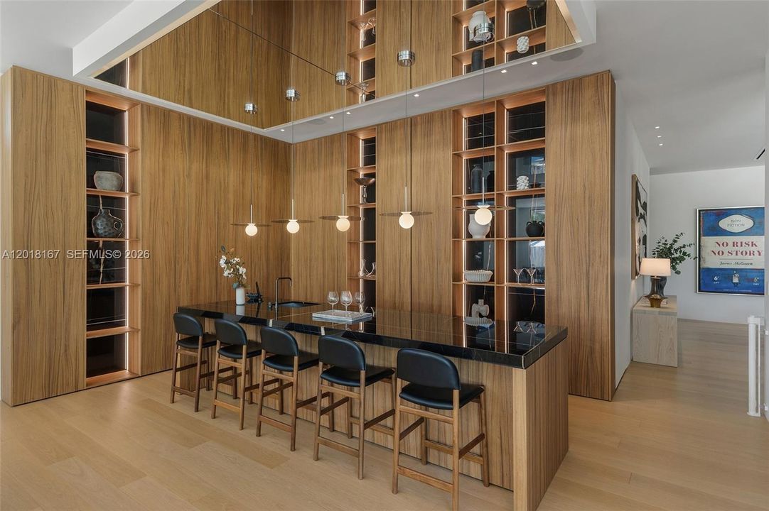 En Venta: $110,000,000 (9 camas, 9 baños, 10791 Pies cuadrados)