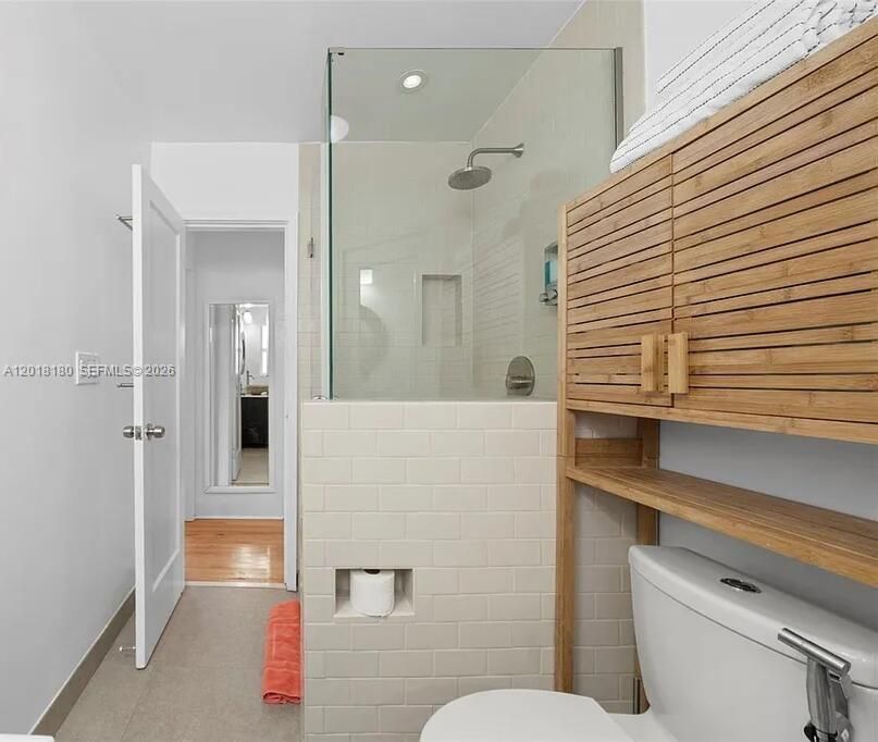 En Venta: $1,119,000 (3 camas, 2 baños, 1628 Pies cuadrados)
