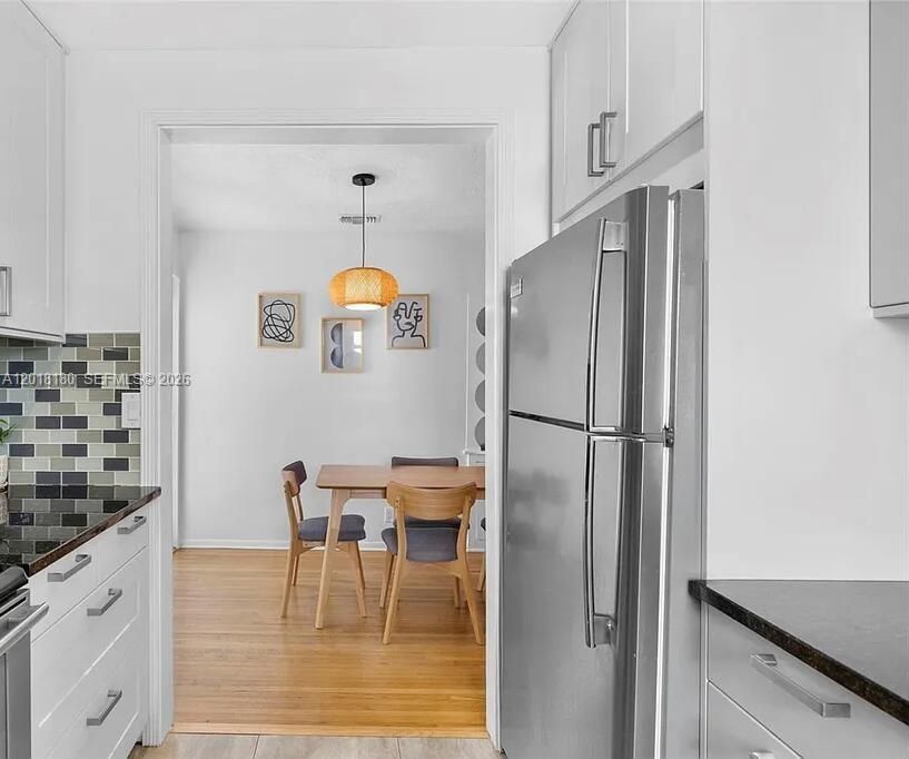 En Venta: $1,119,000 (3 camas, 2 baños, 1628 Pies cuadrados)