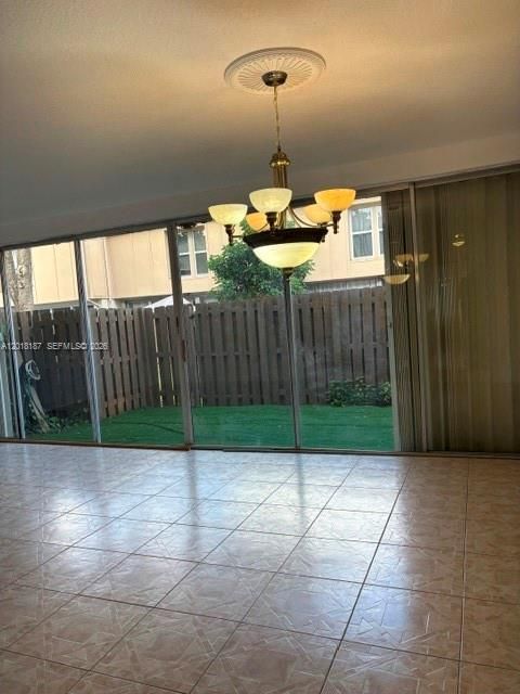 En Venta: $197,000 (3 camas, 2 baños, 1770 Pies cuadrados)