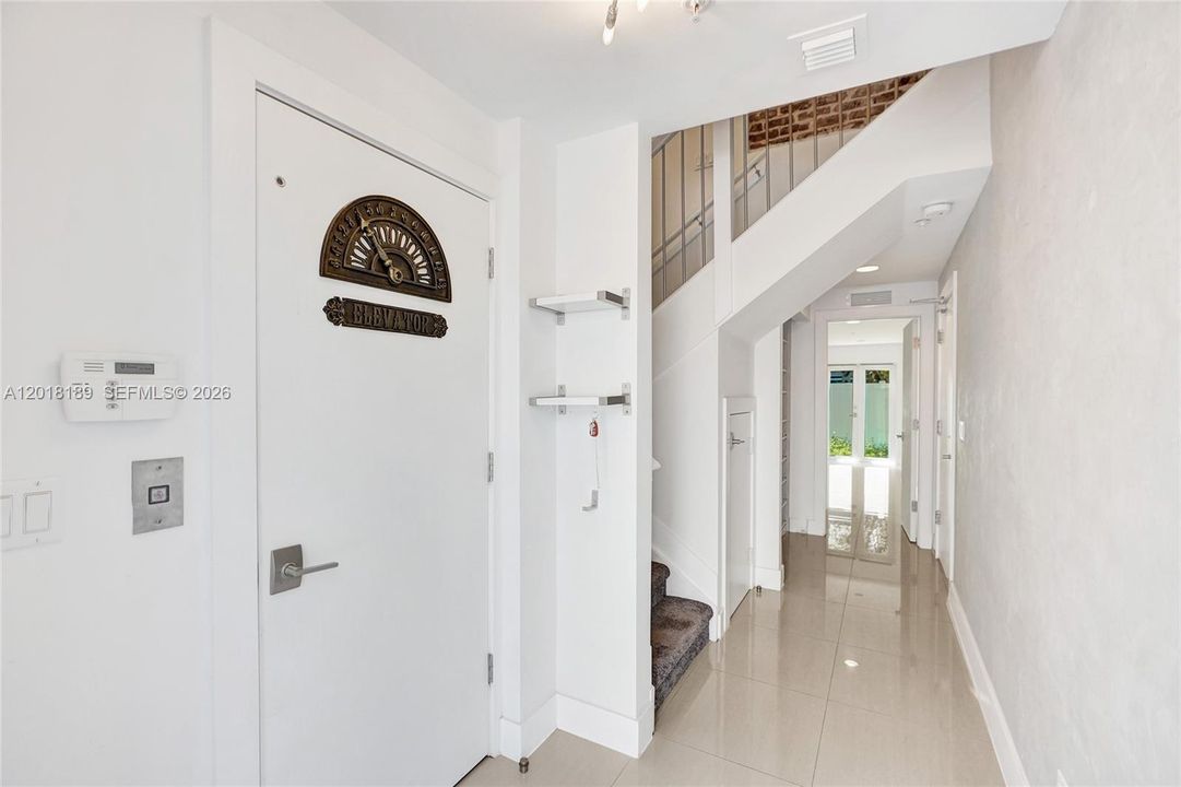 Elevator / Stairs / Main Entrance