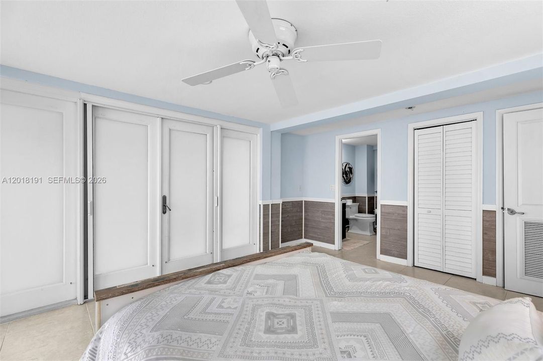 For Sale: $1,150,000 (4 beds, 3 baths, 960 Square Feet)