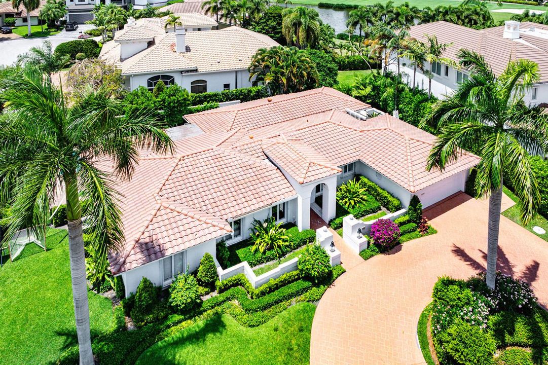 1251_Thatch_Palm_Drive_Aerial_04