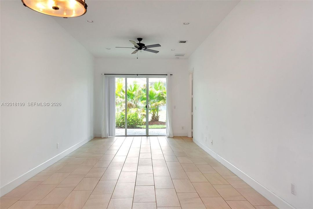 For Rent: $4,850 (4 beds, 3 baths, 2298 Square Feet)