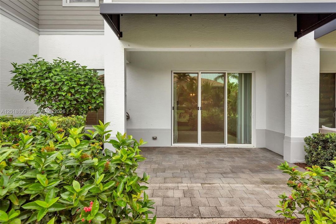 For Rent: $4,850 (4 beds, 3 baths, 2298 Square Feet)