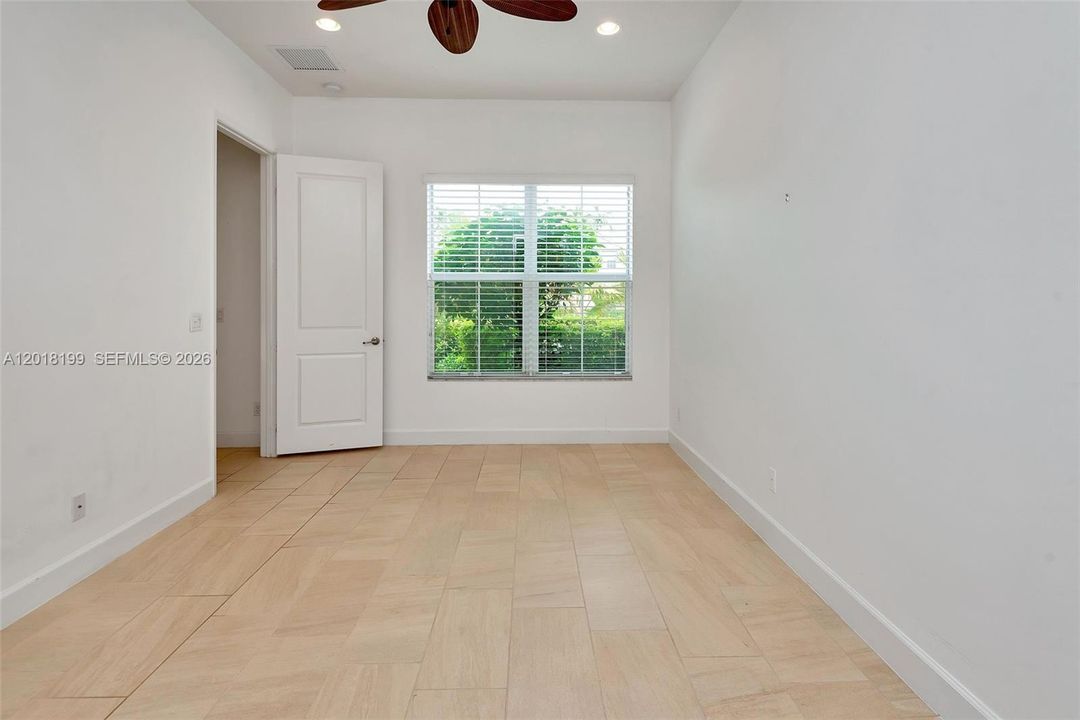 For Rent: $4,850 (4 beds, 3 baths, 2298 Square Feet)
