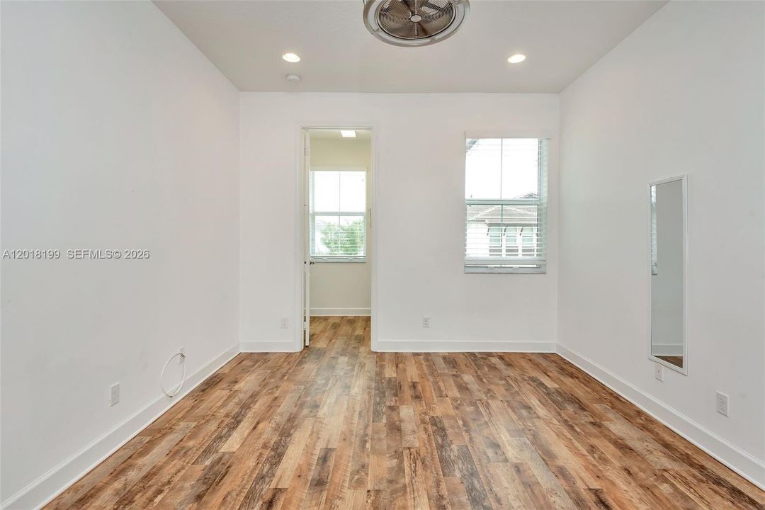 For Rent: $4,850 (4 beds, 3 baths, 2298 Square Feet)