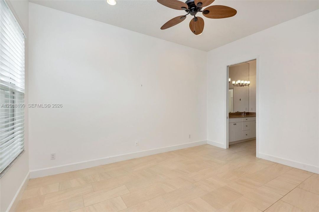 For Rent: $4,850 (4 beds, 3 baths, 2298 Square Feet)