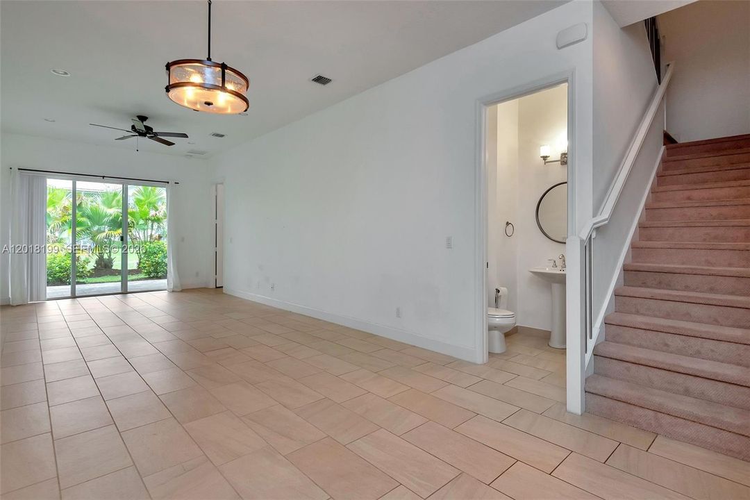 For Rent: $4,850 (4 beds, 3 baths, 2298 Square Feet)
