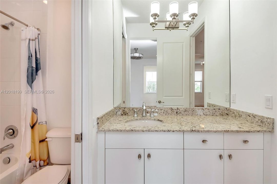 For Rent: $4,850 (4 beds, 3 baths, 2298 Square Feet)