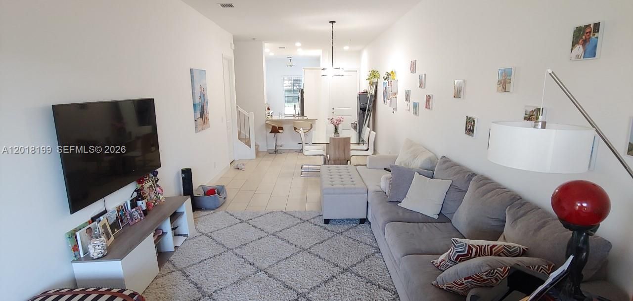 For Rent: $4,850 (4 beds, 3 baths, 2298 Square Feet)