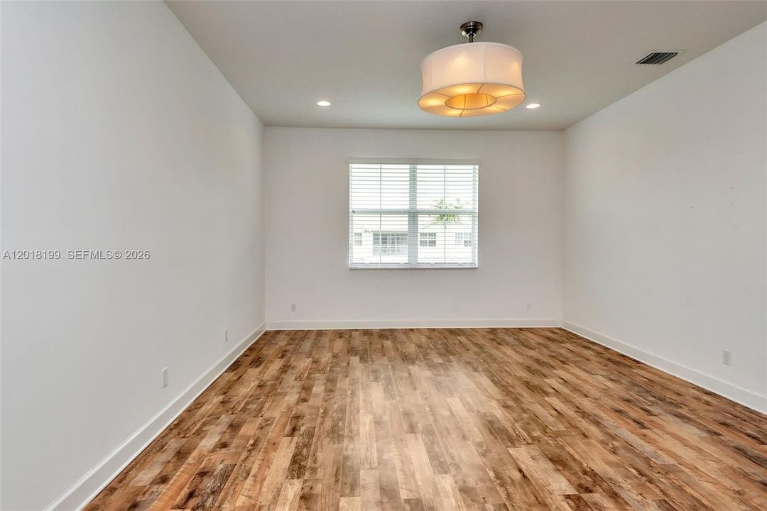 For Rent: $4,850 (4 beds, 3 baths, 2298 Square Feet)