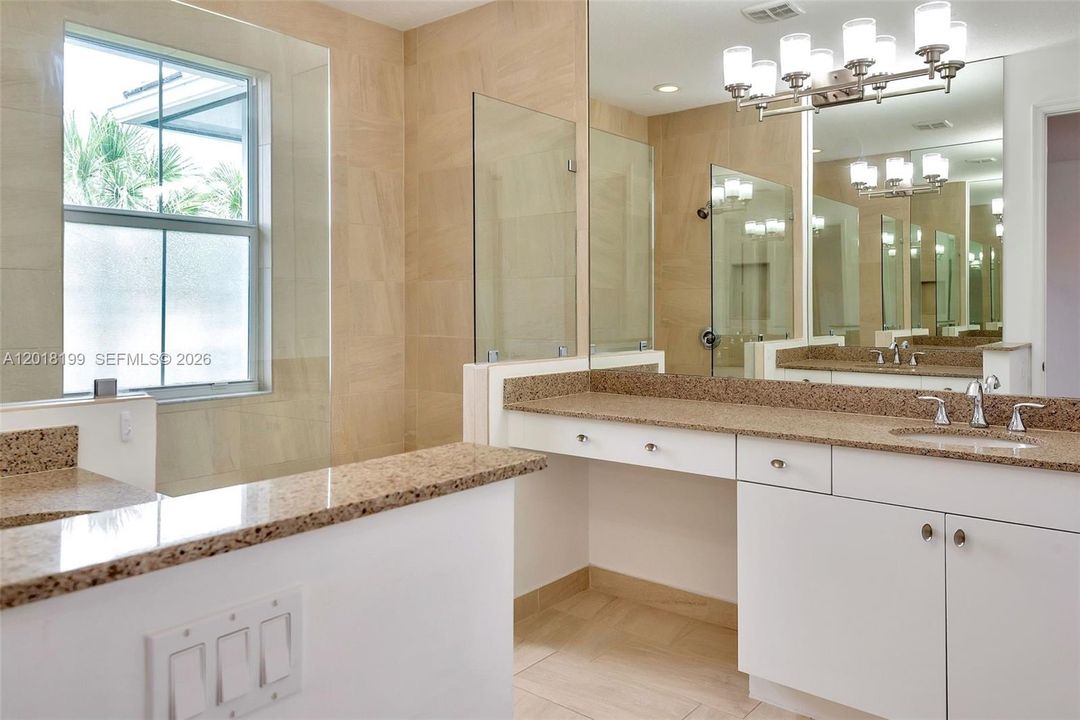 For Rent: $4,850 (4 beds, 3 baths, 2298 Square Feet)