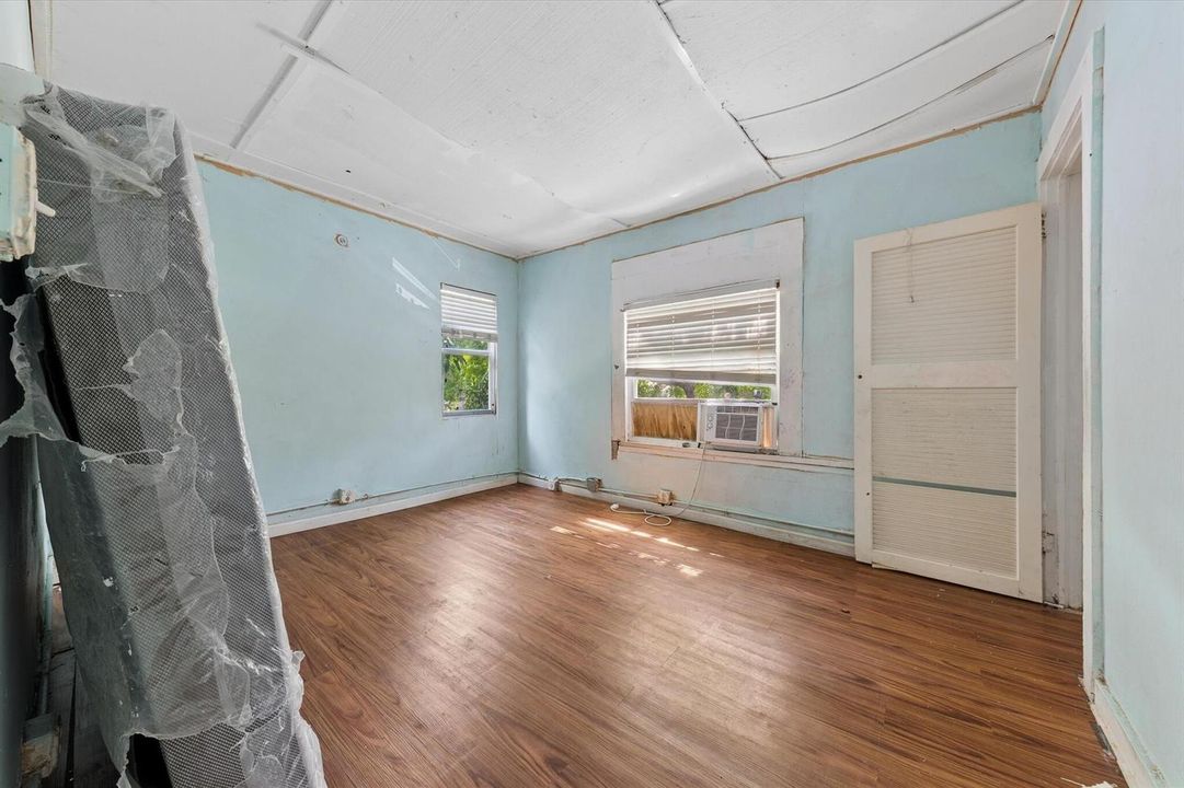 Actual Photos of the Property.