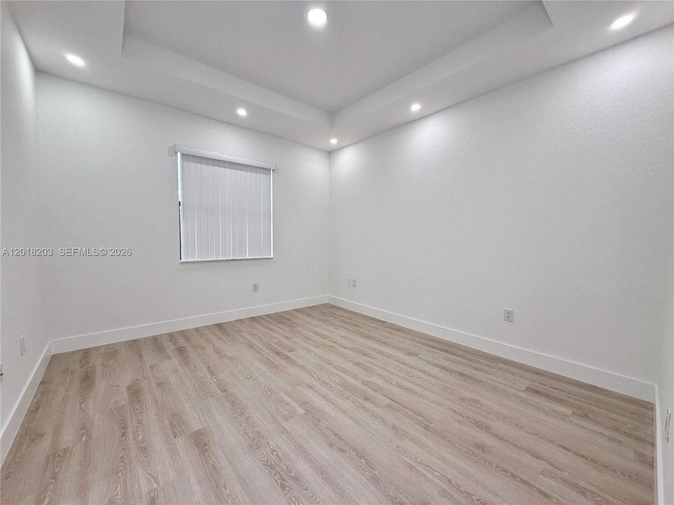 На продажу: $469,000 (3 спален, 2 ванн, 1462 Квадратных фут)