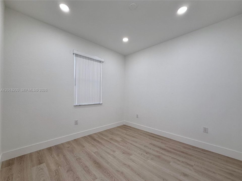 На продажу: $469,000 (3 спален, 2 ванн, 1462 Квадратных фут)