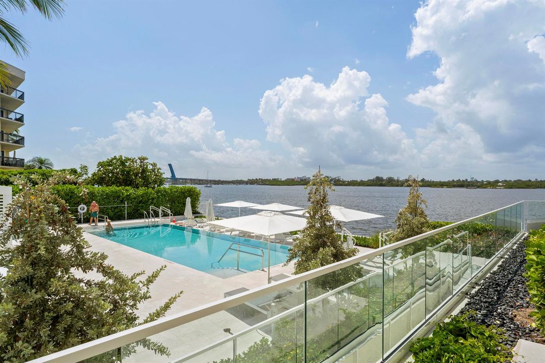2773 S Ocean