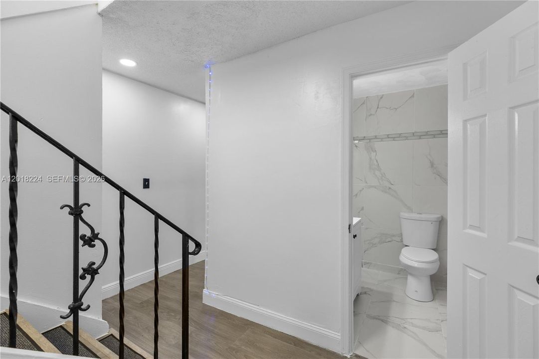 En Venta: $381,000 (3 camas, 2 baños, 1598 Pies cuadrados)