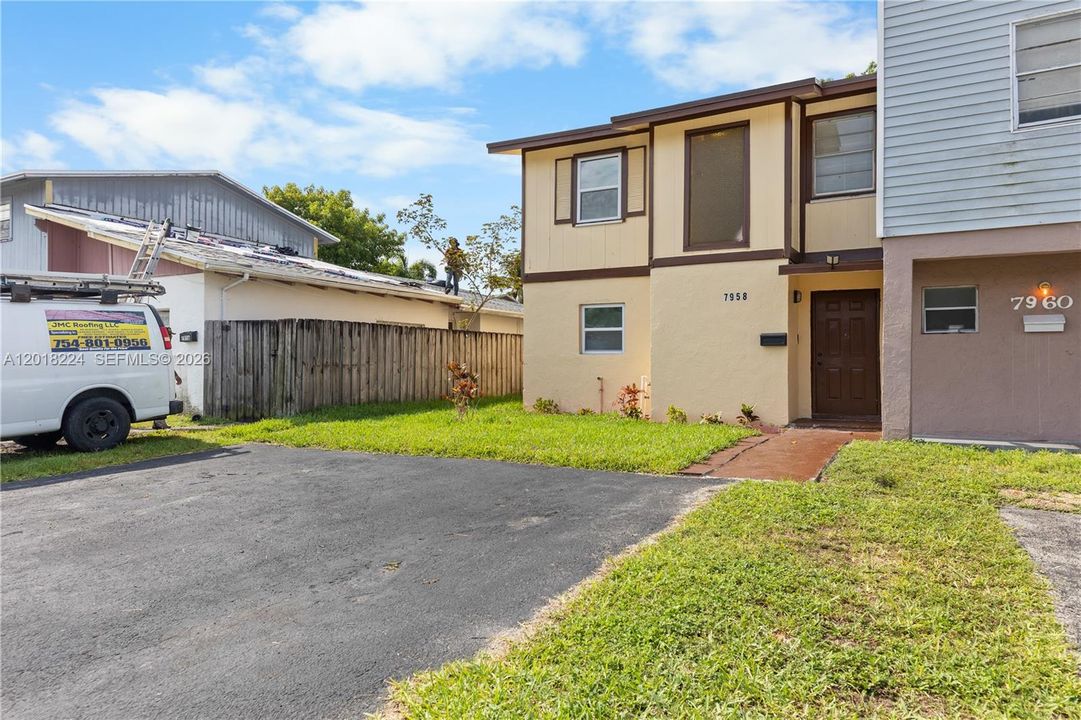 En Venta: $381,000 (3 camas, 2 baños, 1598 Pies cuadrados)