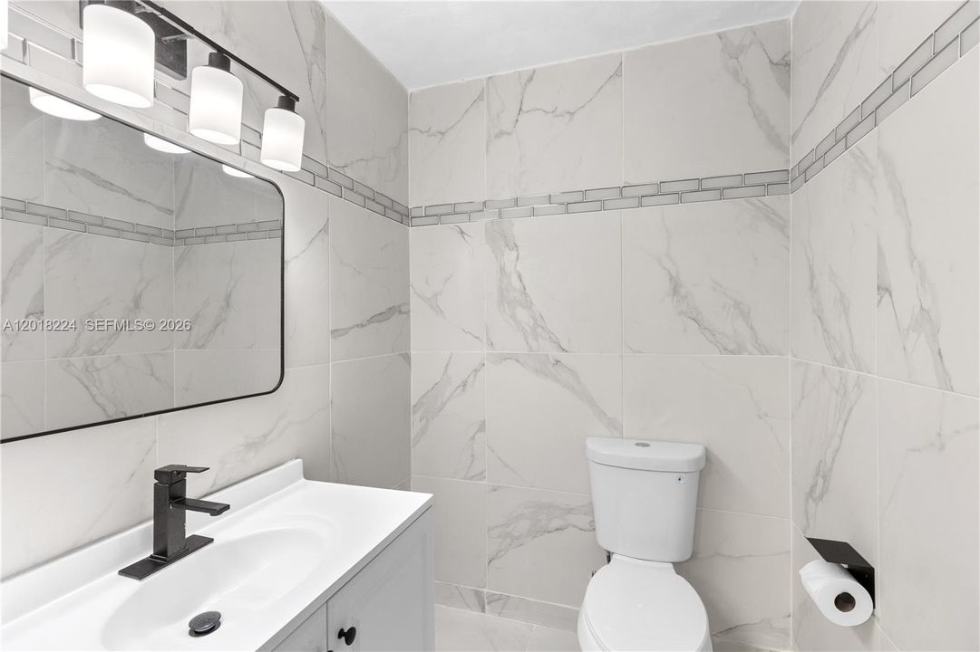 En Venta: $381,000 (3 camas, 2 baños, 1598 Pies cuadrados)